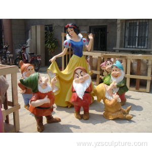Fiberglass Life Size Snow White And Dwarf Statue